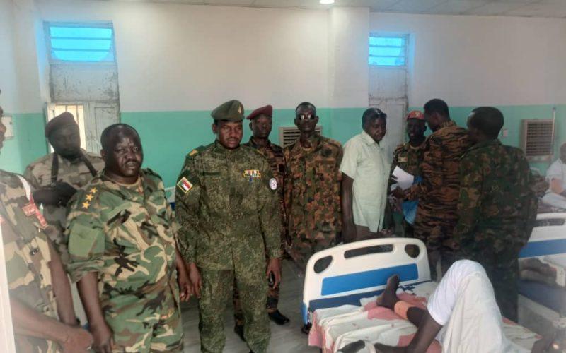 وفد من حركة تمبور يتفقد جرحي العمليات العسكرية في المنطقة الشرقية