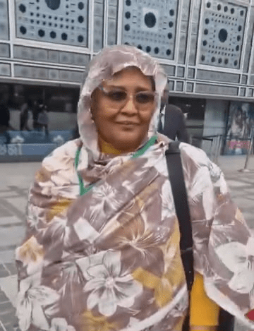 سفارة السودان بالقاهرة تتخذ قرارًا قاسيًا تجاه مريم المهدي وأسرة صديق الصادق