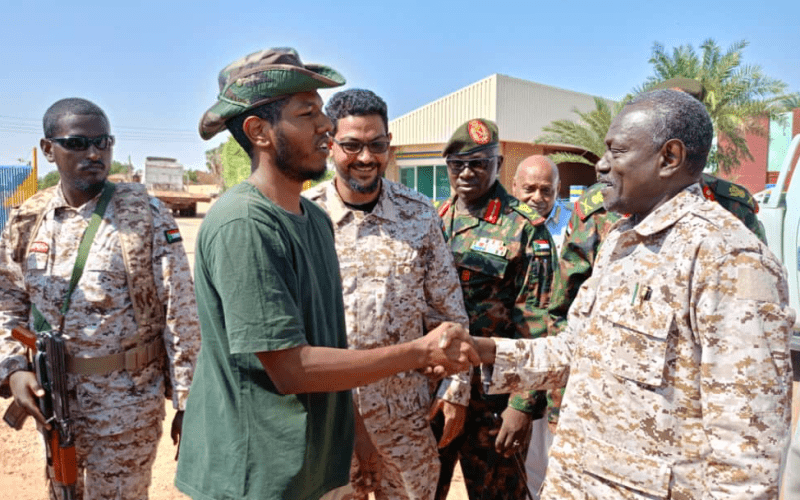 بمبادرة من الإنصرافي و تاركو حملة لإصحاح البيئة بالخرطوم بحري