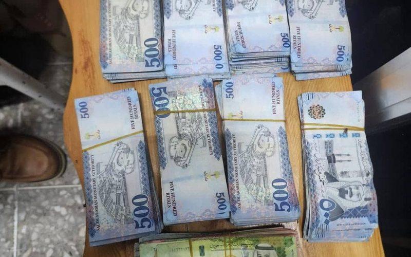 احباط تهريب كمية كبيرة من العملات الأجنبية بمطار بورتسودان