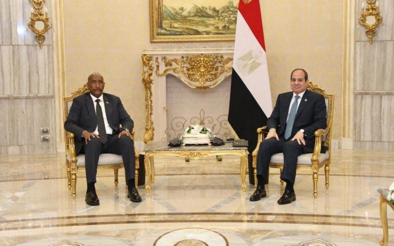 البرهان و السيسي يعقدان جلسة مباحثات مشتركة