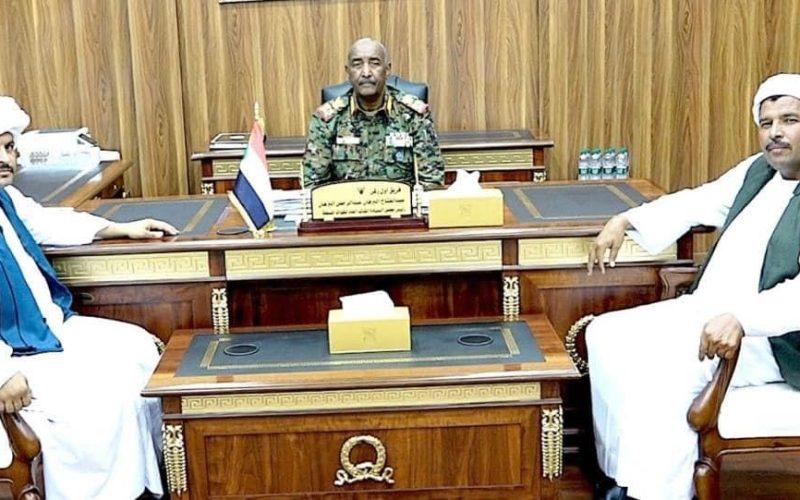 البرهان يلتقي وكيل ناظر عموم قبائل الرشايدة