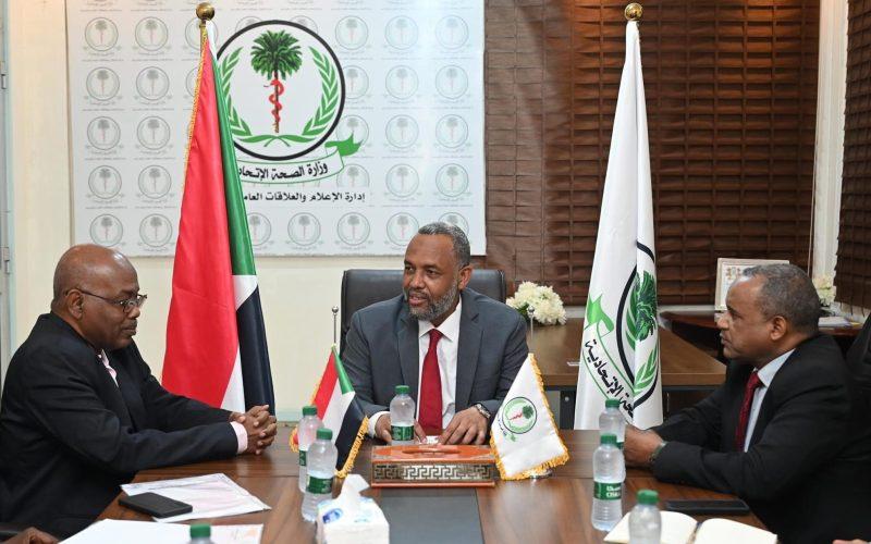 وزير الصحة الإتحادي يلتزم بإعادة تاهيل مستشفى الدندر