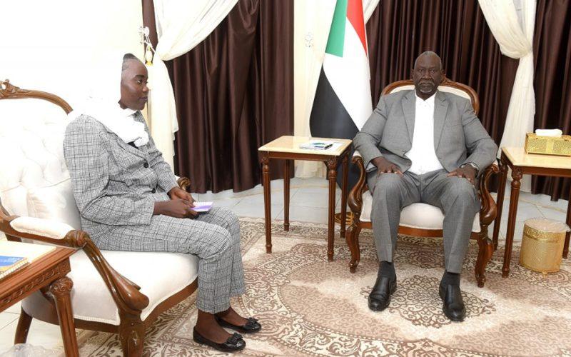 عقار يجدد التزام الدولة بدعم مبادرات التصالح المجتمعي ومناهضة خطاب الكراهية