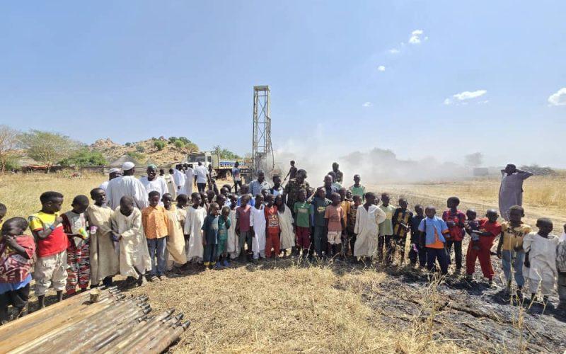 منسق حاكم أقليم دارفور : يدشن مشروع مياه الشرب بمنطقة ” قلع النحل ” في القضارف