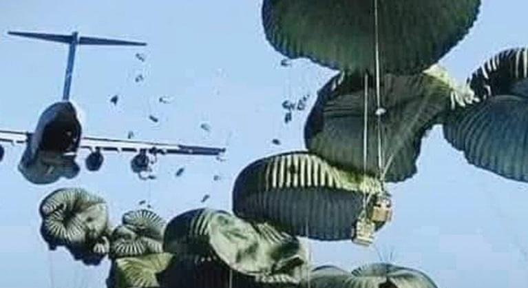 إسقاط كميات كبيرة من الأدوية لمدينة الفاشر