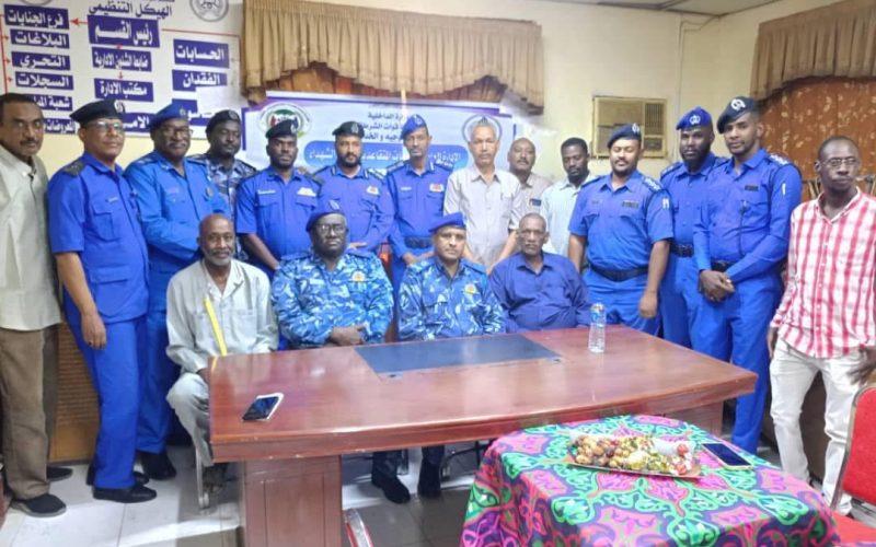 رئيس هيئة التوجيه والخدمات يقف على سير العمل بالإدارة العامة لخدمات المتقاعدين ويشيد بالأداء