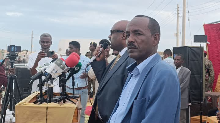 قوات الأورطة الشرقية تنظم لقاءً جماهيرياً ببورتسودان رفضاً للعقوبات الأمريكية ضد البرهان 