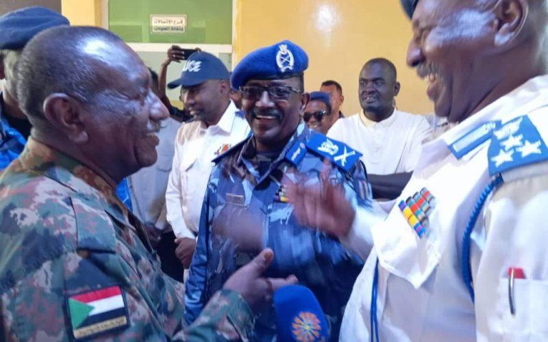 إشادة من والي الجزيرة بمرور الولاية لاستخدام الطاقة البديلة في تشغيل مركز ترخيص المركبات