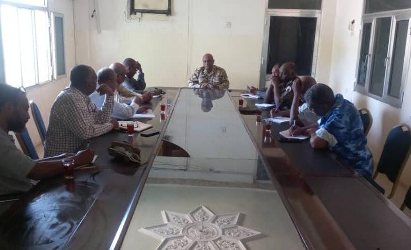 لجنة الطورائ بالجزيرة تُجيز ضوابط صرف الوقود ونقل السلع الغذائية لمحليات الولاية