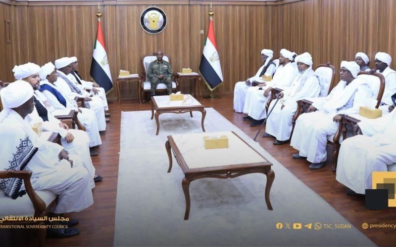 البرهان يلتقي وفد عمد ونظار قبائل شرق السودان