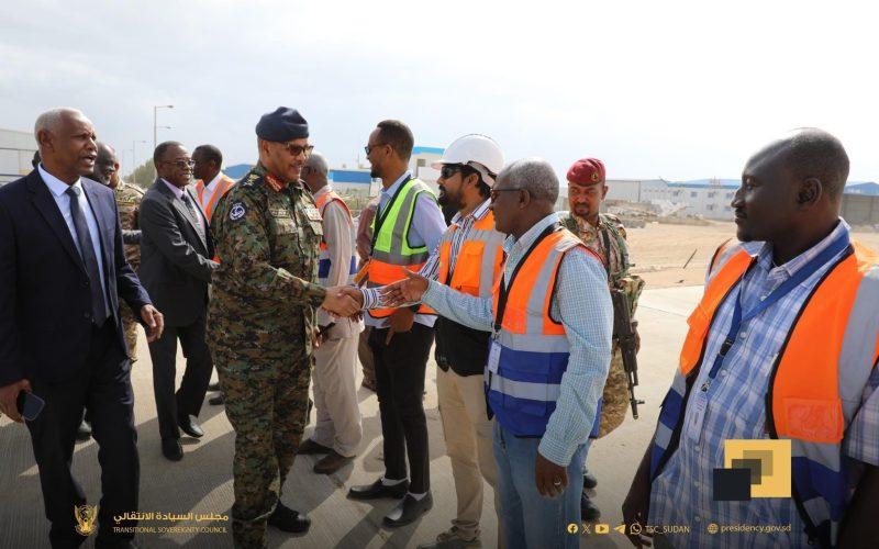 إبراهيم جابر يفتتح عددا من المنشآت الجديدة بمطار بورتسودان الدولي
