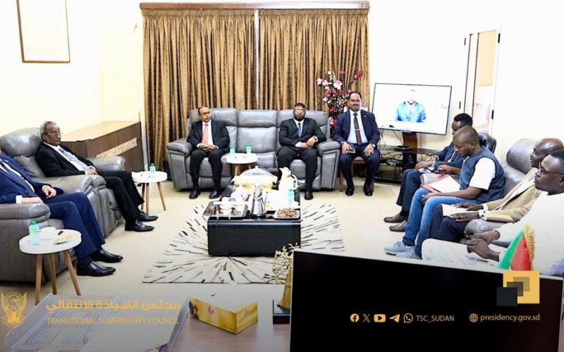 إبراهيم جابر للجالية السودانية بالسنغال: الانتصار التام بات وشيكاً