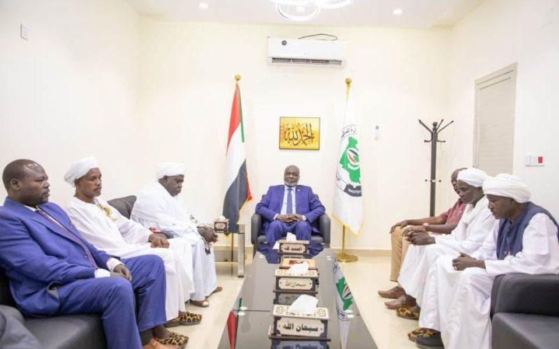 وزير المالية يجدد إهتمام الحكومة بدعم المشاريع الإنتاجية لإعادة الإعمار