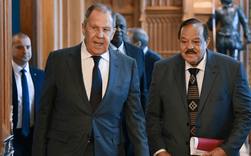 وزير الخارجية: توصلنا إلى تفاهم مع موسكو بشأن القاعدة الروسية في البحر الأحمر