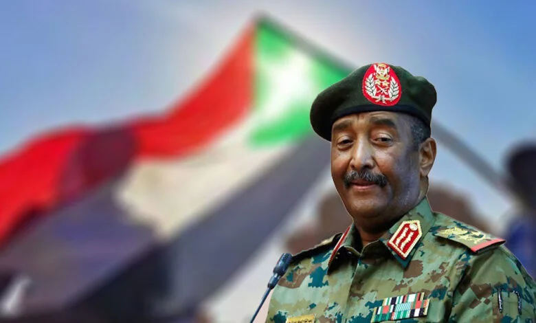 البرهان يصدر قرارًا بشأن وزير الداخلية