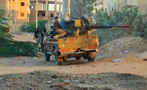 تجدد المعارك وسط العاصمة والجيش يواصل الزحف إلى الخرطوم