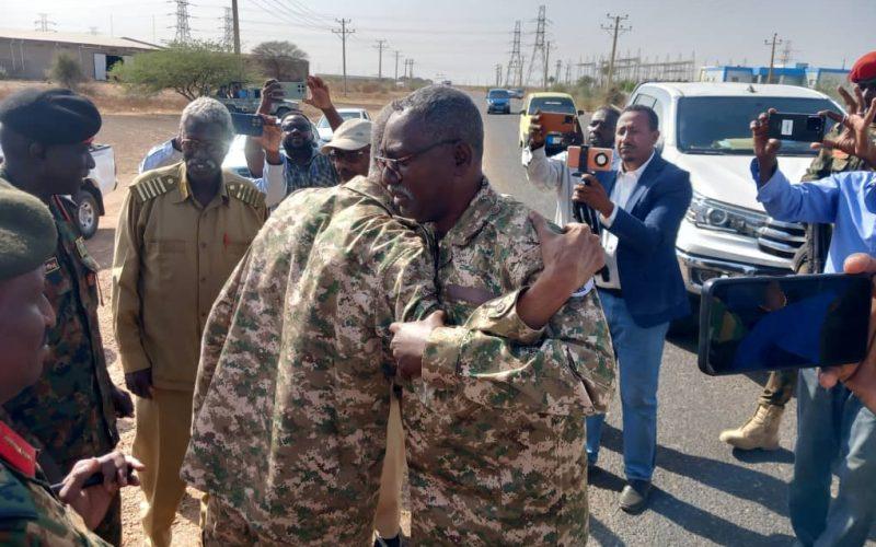 اكتمال عملية التسليم و التسلم بين والي سنار الجديد وسابقه