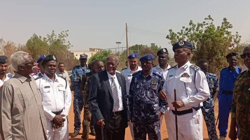 وزير الحكم الاتحادي يشيد بمرور ولاية الجزيرة