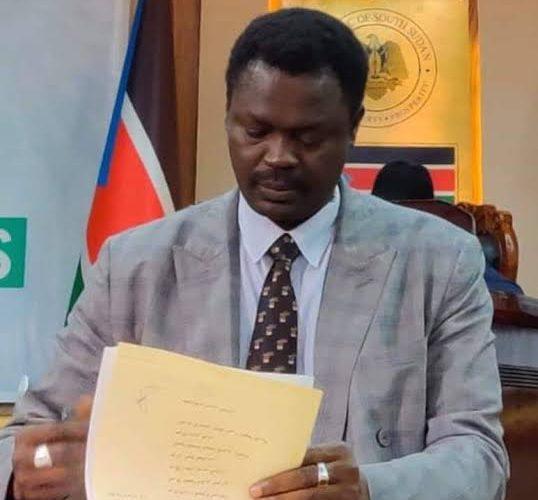 مناوي: جنجويد الدعم السريع يوثقون جرائمهم بمعسكر زمزم