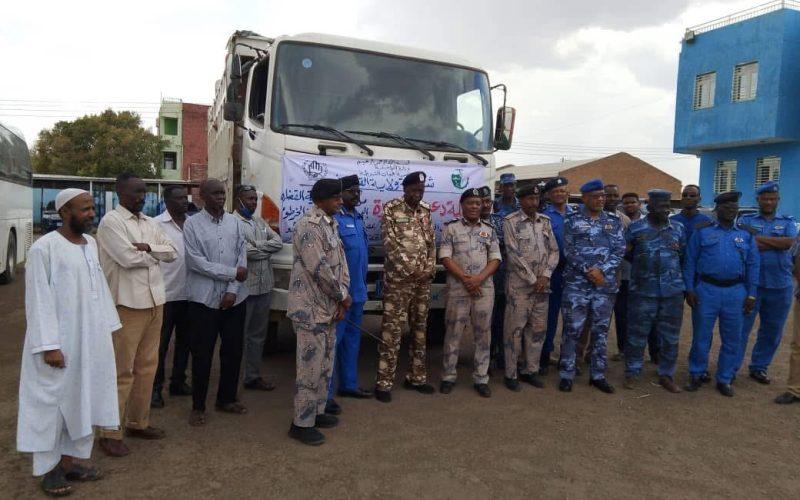 شرطة ولاية القضارف تسير قافلة وإسناد إلى شرطة ولاية الخرطوم