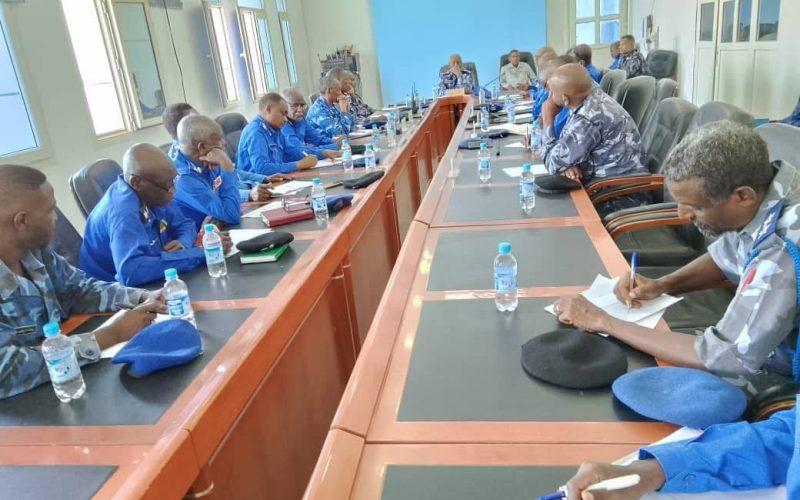 مدير شرطة ولاية الخرطوم يترأس إجتماع إنتشار الشرطة المجتمعية بالولاية