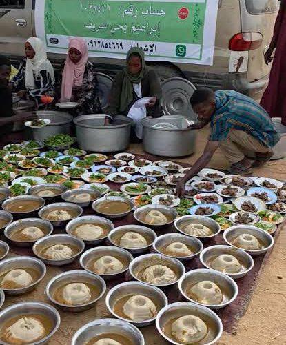 توفير الوجبات الغذائية للنازحين بمراكز الإيواء والمعسكرات بشمال دارفور
