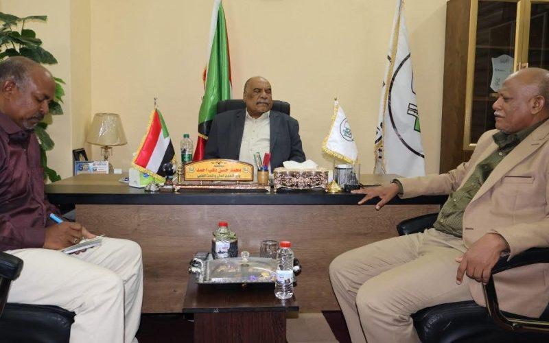 وزير التعليم العالي يشيد بالدور الوطني الكبير الذي يلعبه الصندوق القومي لرعاية الطلاب