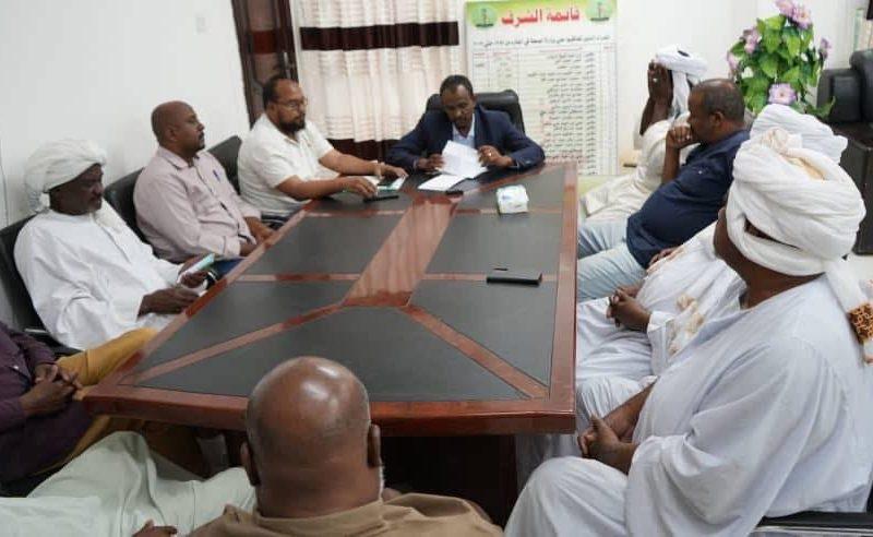 مدير عام الصحة بالشمالية يلتقي وفد لجنة تطوير مستشفى الخندق