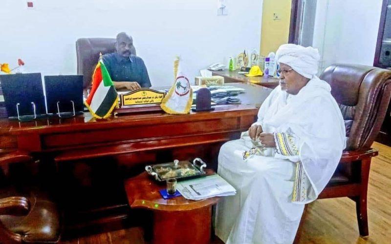 والي الشمالية يطلع على واقع التعليم بالولاية والتحديات التي تواجهه