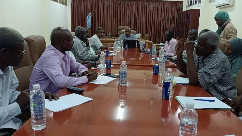 وكيل جامعة بحري يعقد اجتماعه الأول مع مسجلي الكليات والإدارات