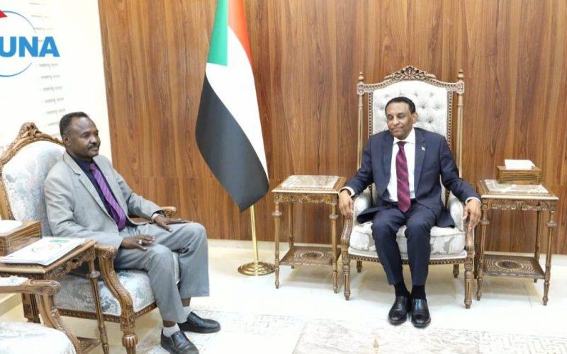 رئيس الوزراء يوجه وزارة البني التحتية والنقل بانفاذ صيانة جسري الحلفايا وشمبات بأسرع ما يمكن