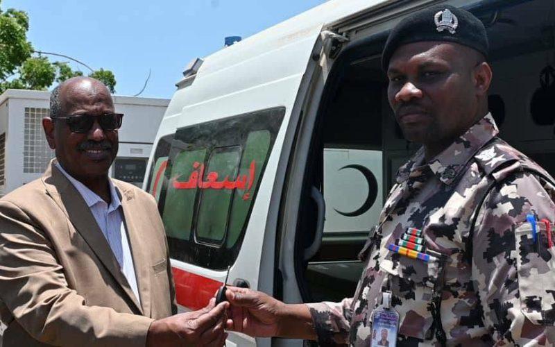 وزارة الصحة تسلم شركـة مطارات السودان عددًا من سيارات الإسعاف