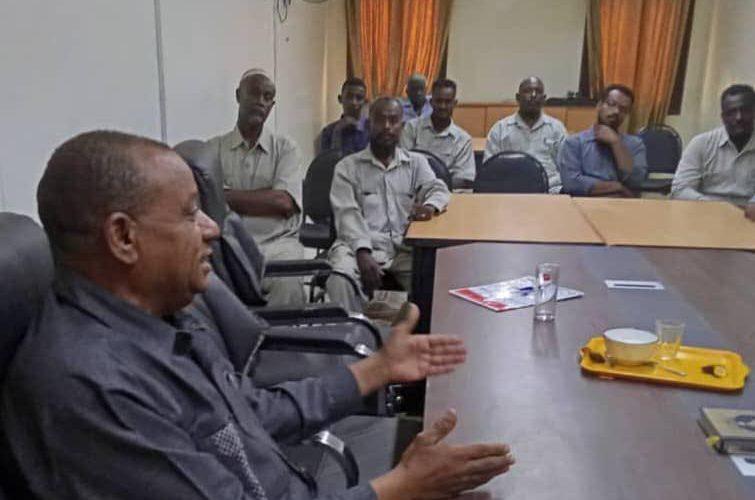 بدء الدورة التدريبية في مجال السلامة والصحة المهنية بمطاحن عطبرة الجديدة