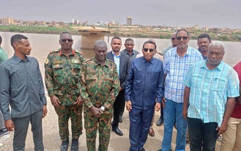 كامل إدريس يوجه بمضاعفة الجهود لصيانة جسري الحلفايا وشمبات خلال ثلاثة شهور