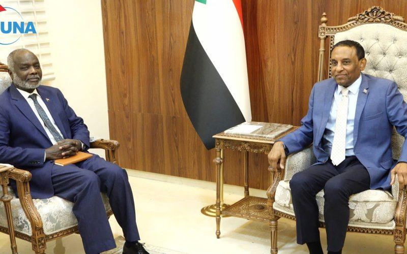 رئيس الوزراء يؤكد ضرورة التنسيق بين السلطات الاقتصادية لتحسين أداء الاقتصاد الكلي