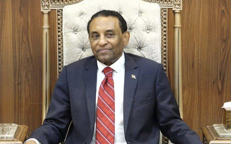 د. كامل إدريس يدعو مجلس الأمن الدولي إلى مواصلة جهوده وإعلان المليشيا تنظيمًا إرهابيًا