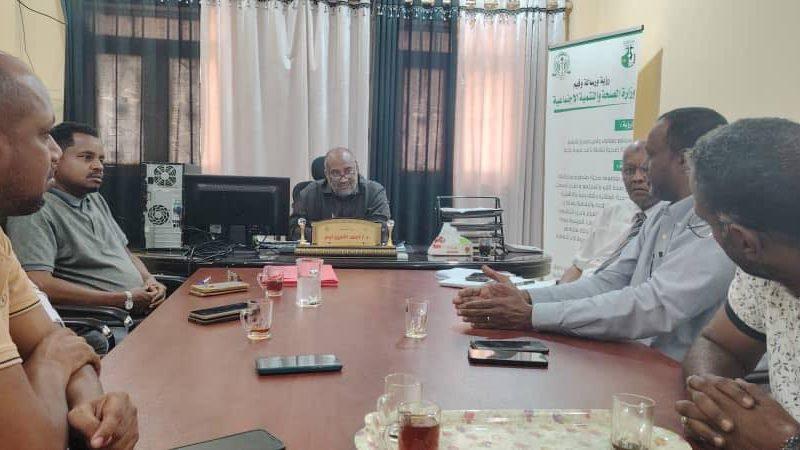 وزير الصحة والتنمية الاجتماعية بالقضارف يلتقي بالأمين العام للمجلس القومي للأدوية والسموم