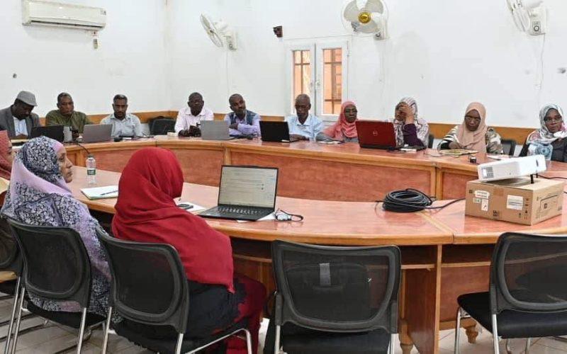 مركز عمليات الطوارئ الاتحادي يستعرض الأوضاع الصحية بالبلاد