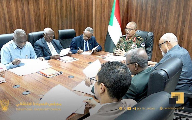 برئاسة عضو السيادي الفريق مهندس إبراهيم جابر اللجنة العليا لتغيير واستبدال العملة تعقد اجتماعاً لمناقشة موقف تنفيذ التكليفات و الربط الشبكي بين التطبيقات المصرفية