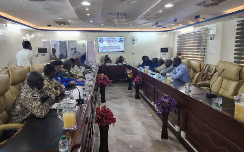 عضو مجلس السيادة صلاح تور يطلع على الأوضاع الأمنية بالنيل الأبيض