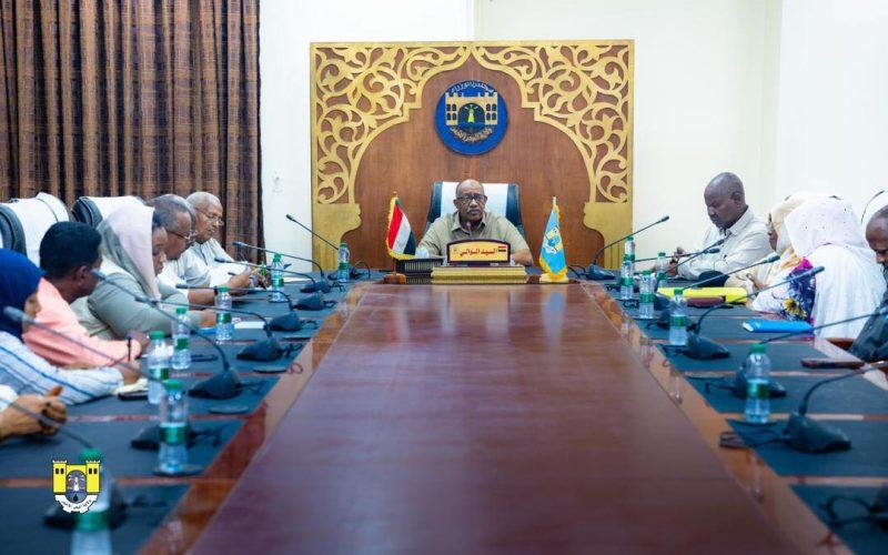 والي البحر الأحمر يوجّه بدمج وإخلاء المدارس لبداية العام الدراسي الجديد