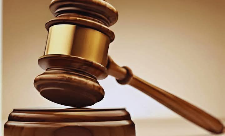 الإعدام علي مشارك مع قوات التمرد والسجن المؤبد لآخر بالكاملين