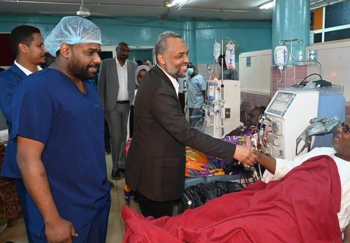 وزير الصحة الاتحادي يتفقد الأوضاع الصحية بالمرافق الطبية بولاية الجزيرة