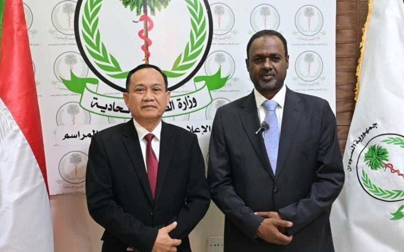 الامين العام للمجلس القومي للأدوية والسموم يلتقي سفير دولة إندونيسيا