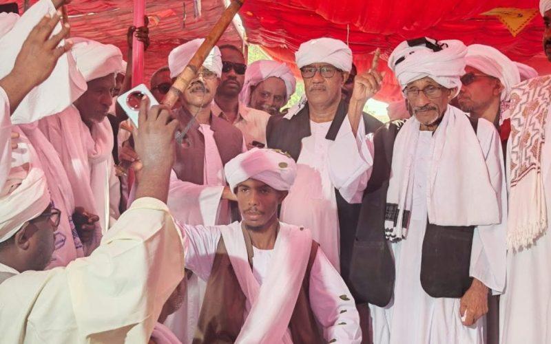 واليا كسلا والبحر الأحمر يشهدان تنصيب المهندس علي عبد القادر شكيلاي ناظراً لعموم قبائل الحلنقة