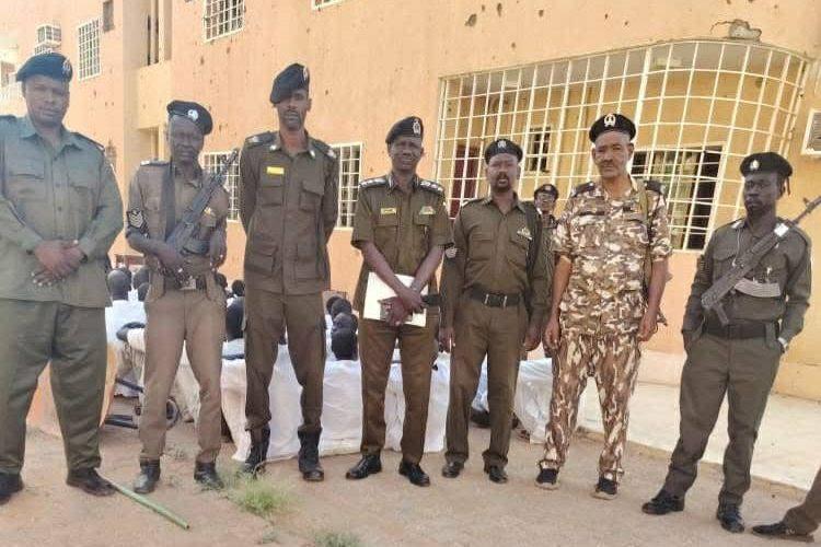 سجون ولاية الخرطوم تشارك في نفرة النظافة وإصحاح البيئة بابراج كوبر السكنية