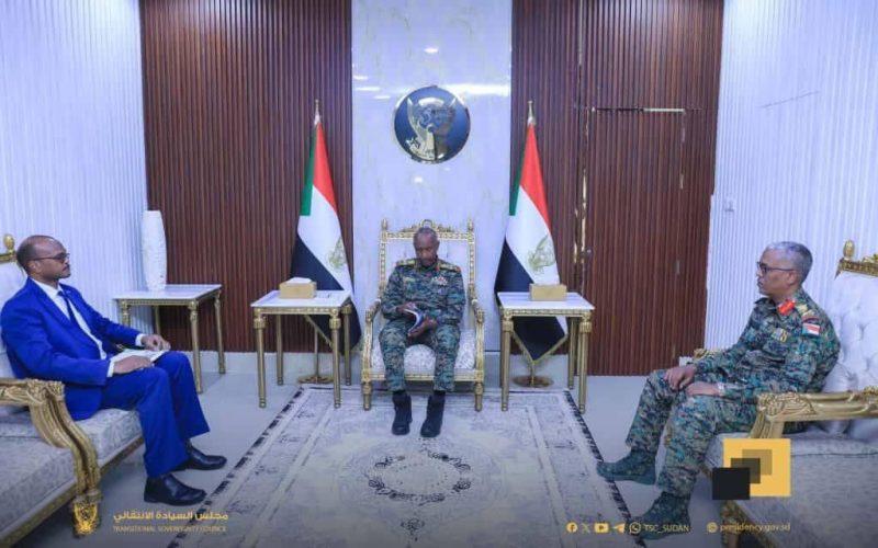 بعد عرضها عليه – رئيس مجلس السيادة يعتمد نتيجة امتحانات الشهادة السودانية للدفعة المؤجلة للعام ٢٠٢٤م