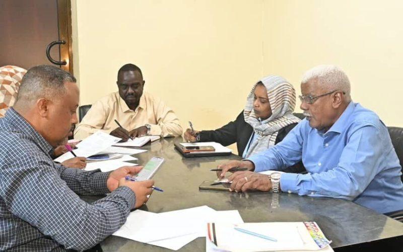 انعقاد الاجتماع الاسبوعي للجنة الفنية لتأهيل المرافق الصحية