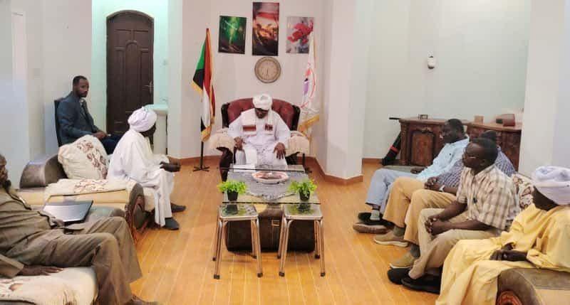 والي غرب كردفان يلتقي وفد تنسيقية الجبال الغربية ويؤكد المضي في دحر التمرد وتعزيز التعايش